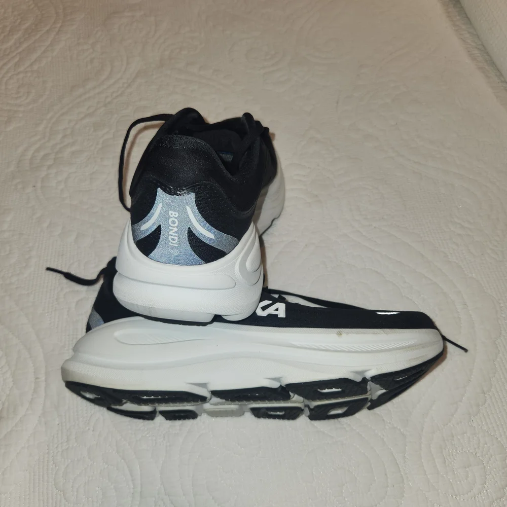 Hoka BONDI 9 Black and White Sneakers